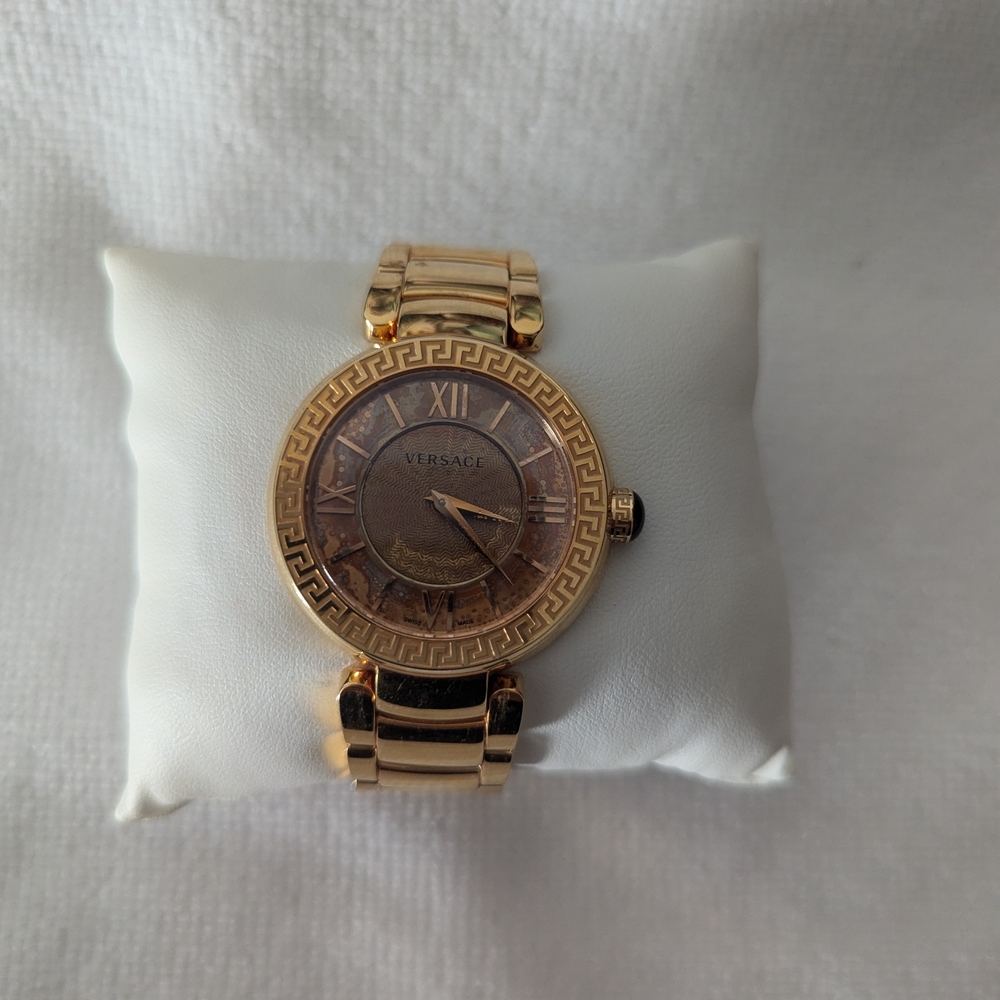 Versace Gold Women's Watch View 4